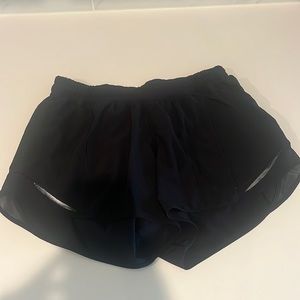 Hotty Hot High-Rise Lined Short 4”